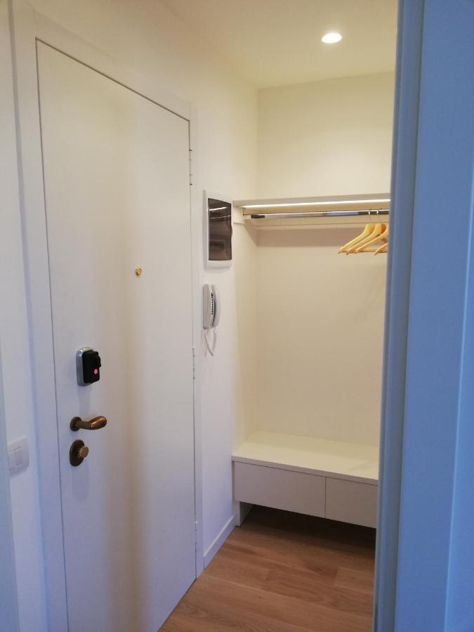 Al 32 Apartment Milan Bagian luar foto