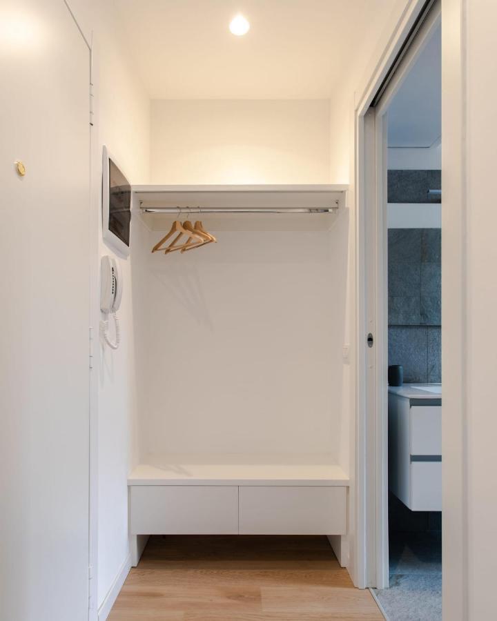 Al 32 Apartment Milan Bagian luar foto